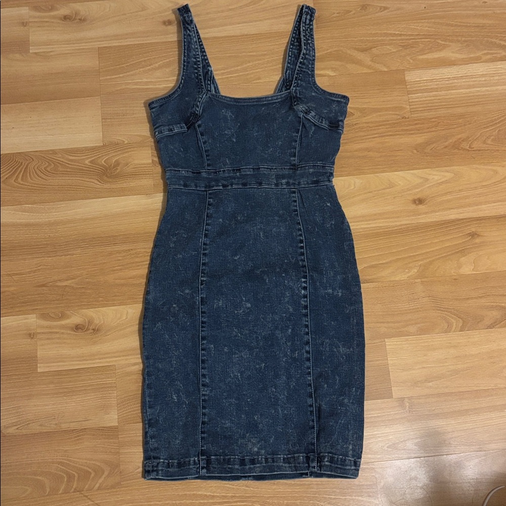 LIKE NEW • Guess • Denim Mini Dress • - Picture 2 of 4